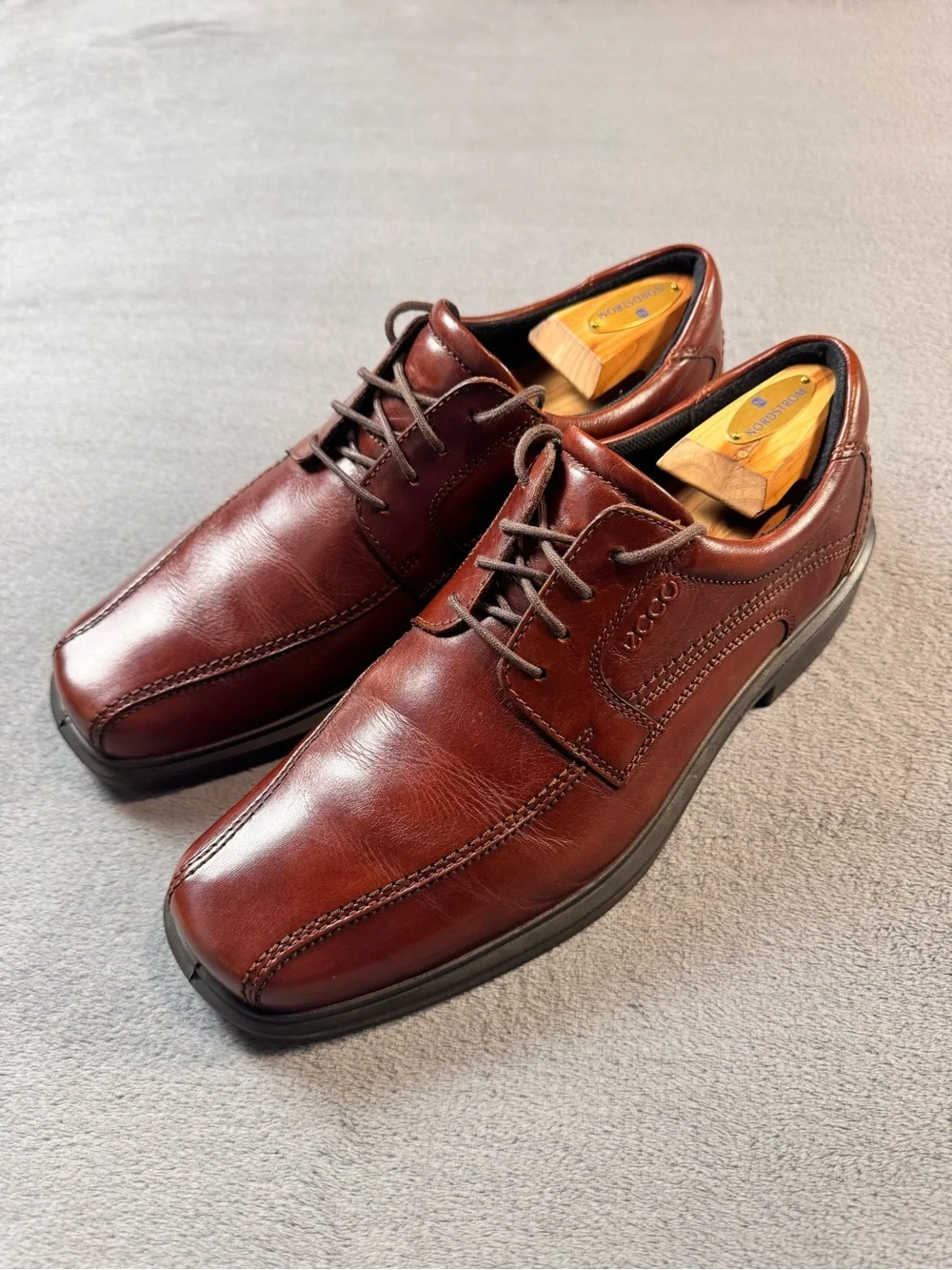 ECCO Helsinki Men's Brown Leather Bike Toe Derby Shoe